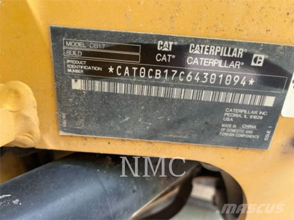 CAT CB1.7 ソイルコンパクター