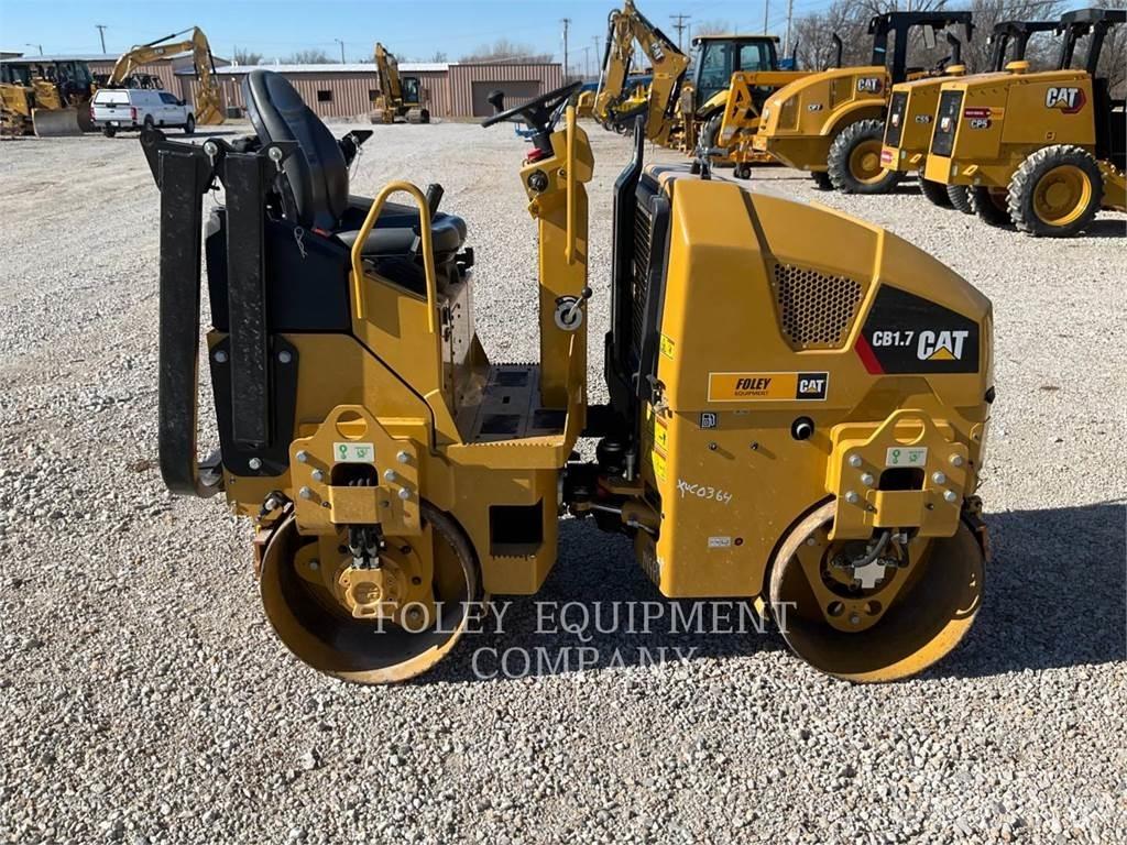 CAT CB1.7-03 ソイルコンパクター