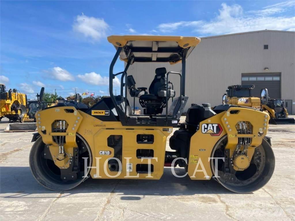 CAT CB10 振動ローラ