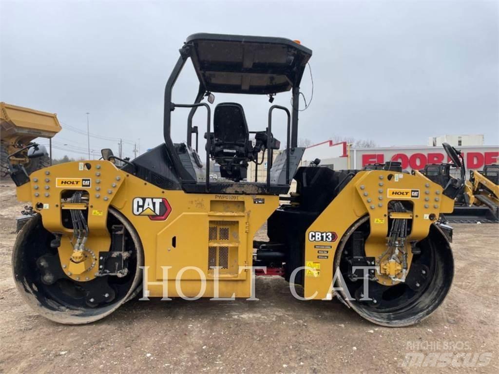 CAT CB13 振動ローラ