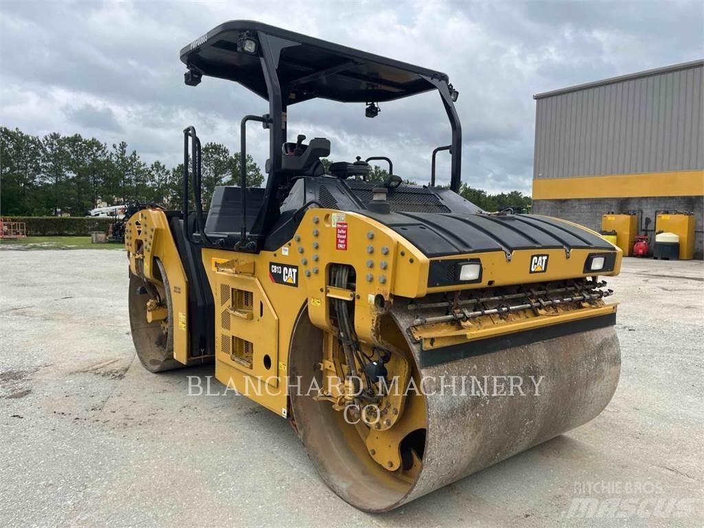 CAT CB13 タンデムローラ