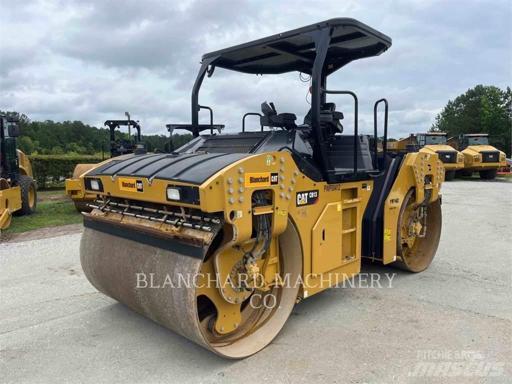 CAT CB13 タンデムローラ