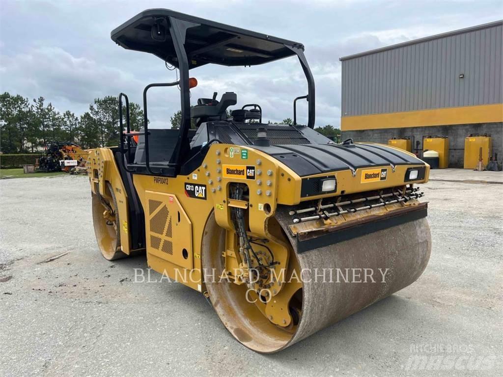 CAT CB13 タンデムローラ