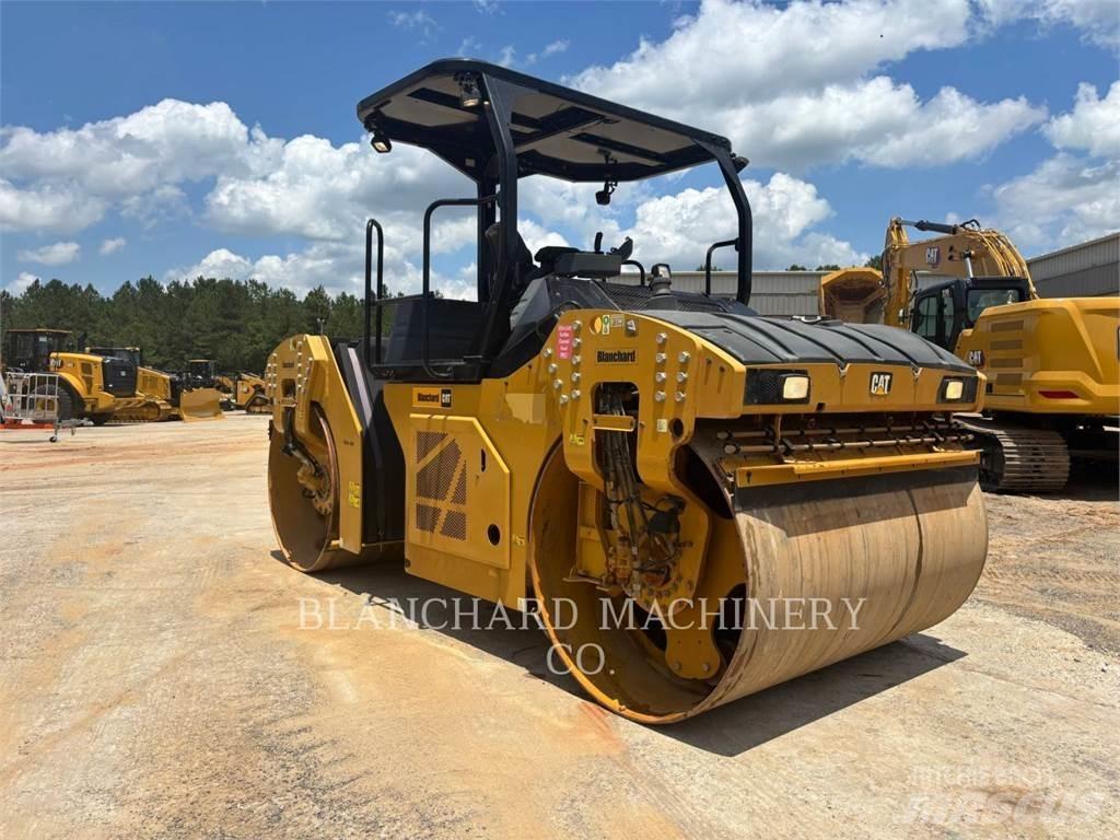 CAT CB13 タンデムローラ
