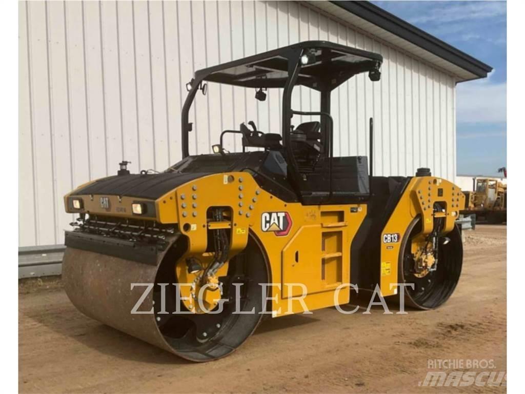 CAT CB13 ソイルコンパクター