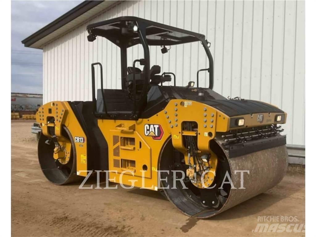 CAT CB13 ソイルコンパクター