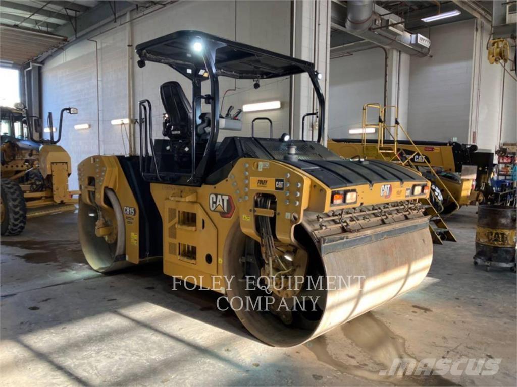 CAT CB15 ソイルコンパクター