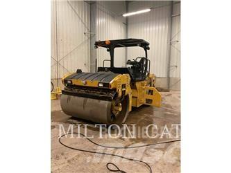 CAT CB15 ソイルコンパクター