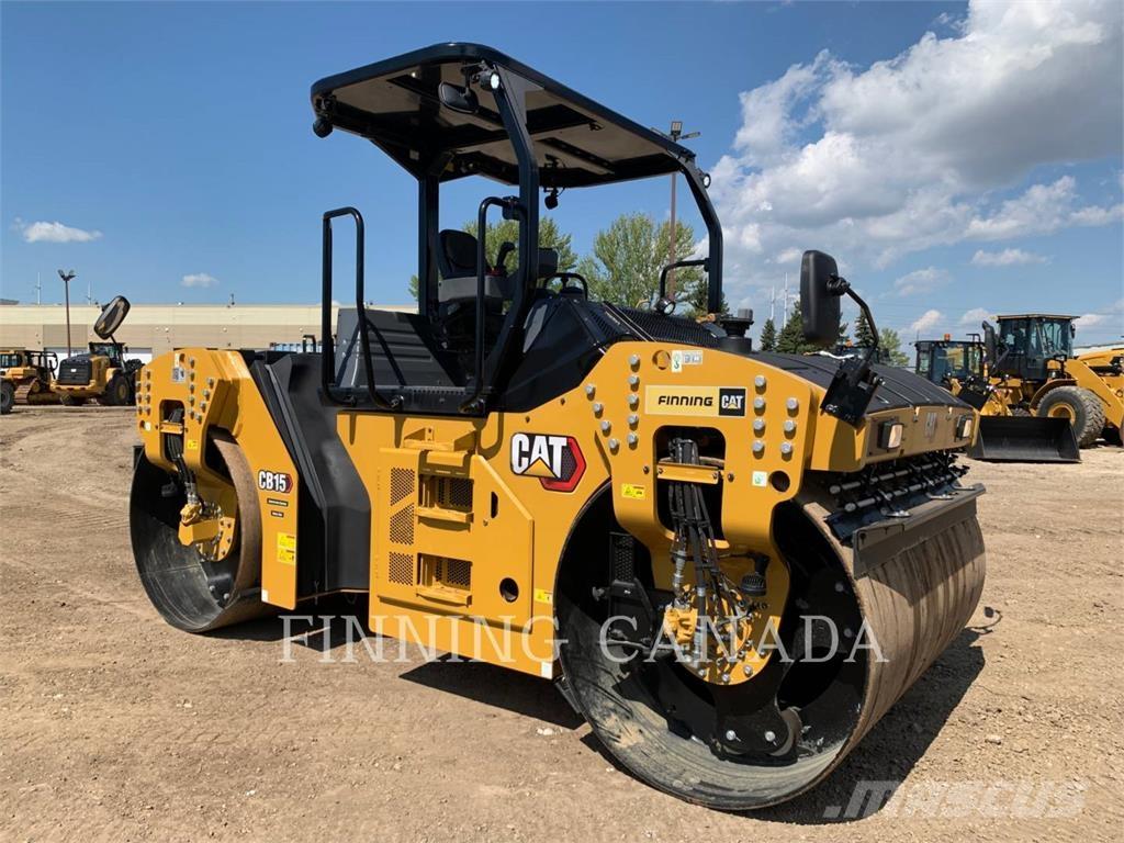 CAT CB15 タンデムローラ