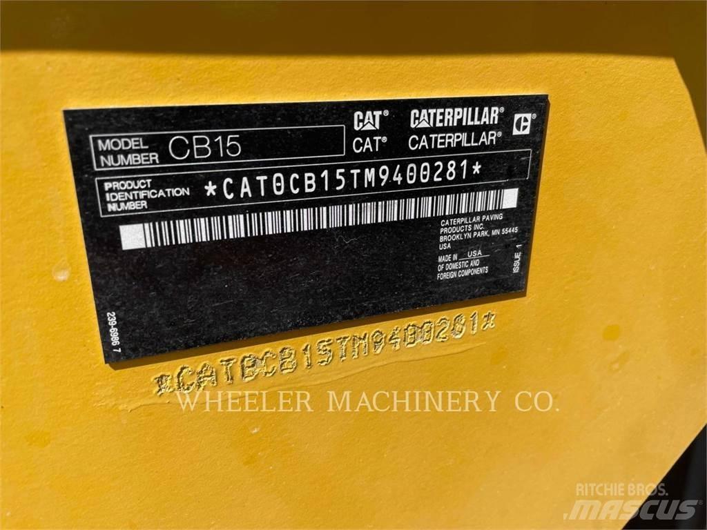 CAT CB15 CW タンデムローラ