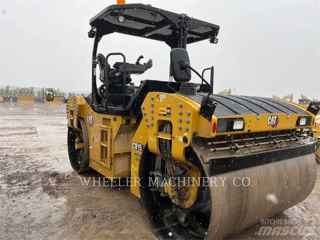 CAT CB15 CW VV タンデムローラ
