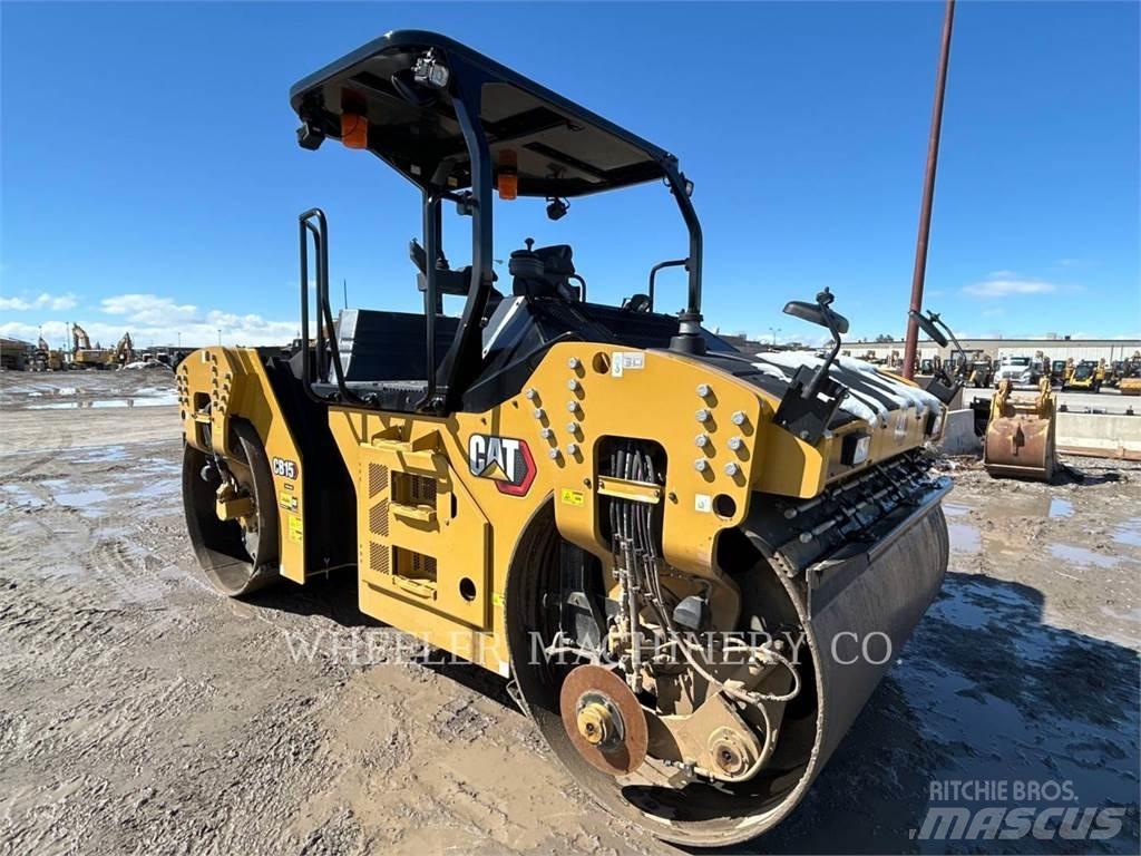 CAT CB15 CW VV タンデムローラ