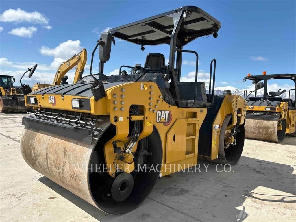 CAT CB15 CW VV タンデムローラ
