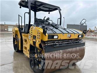 CAT CB15 CW VV タンデムローラ