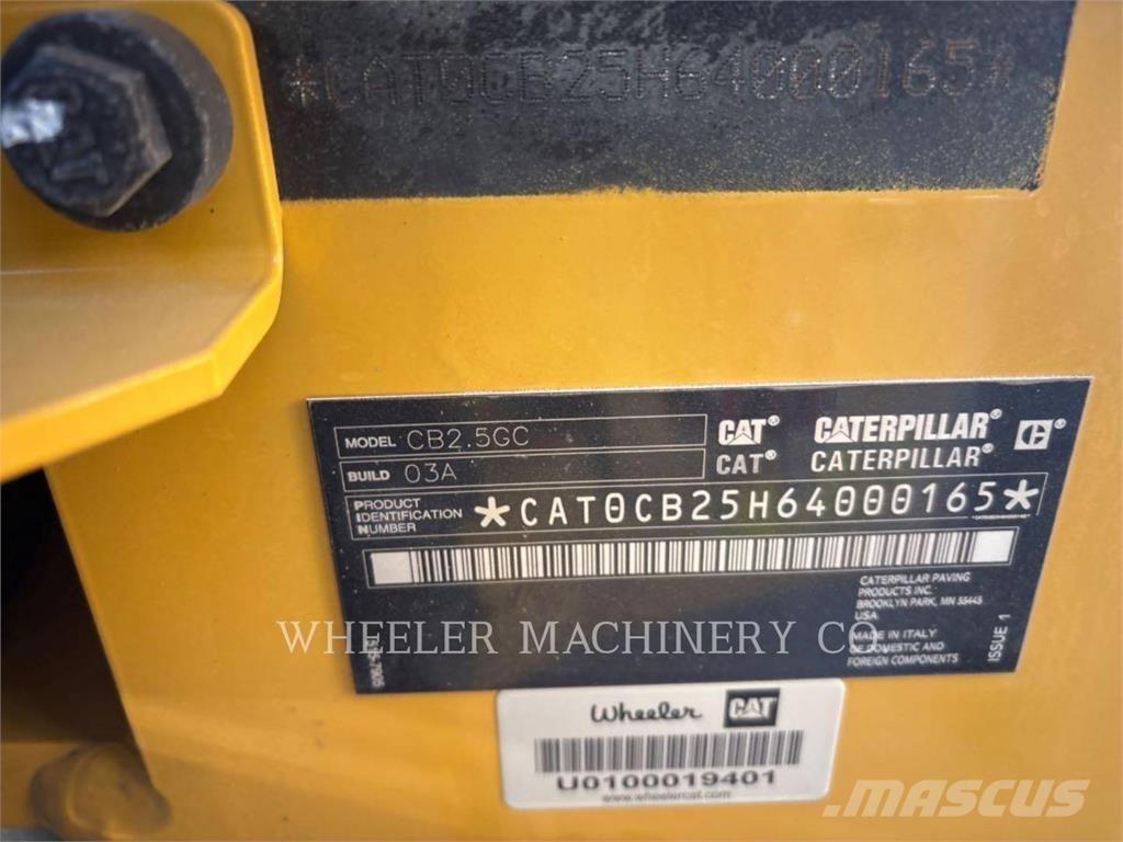 CAT CB2.5 GC タンデムローラ