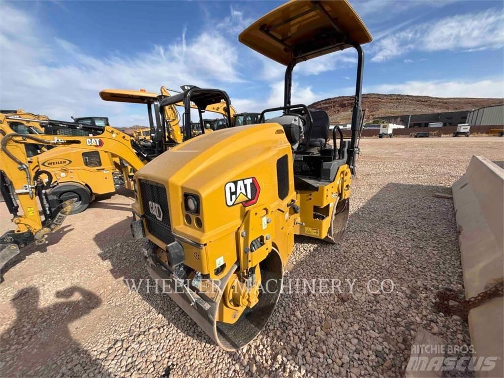 CAT CB2.5 GC タンデムローラ