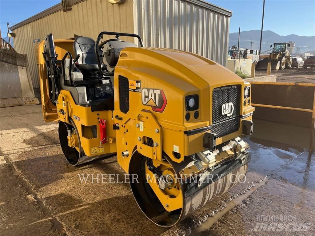 CAT CB2.5 GC タンデムローラ