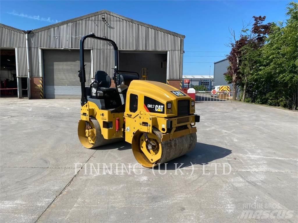 CAT CB2.7 ソイルコンパクター