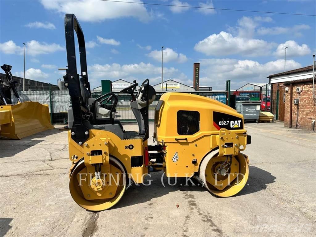 CAT CB2.7 ソイルコンパクター