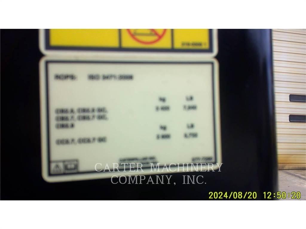 CAT CB2.7-03 ソイルコンパクター