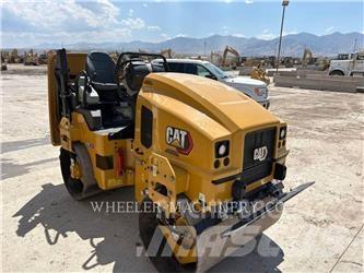 CAT CB2.7 GC タンデムローラ