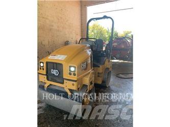 CAT CB2.7 GC ソイルコンパクター