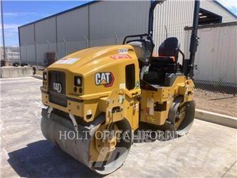 CAT CB2.7 GC ソイルコンパクター