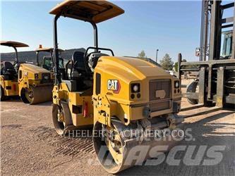 CAT CB2.7 GC タンデムローラ