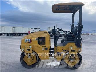 CAT CB2.7 GC タンデムローラ
