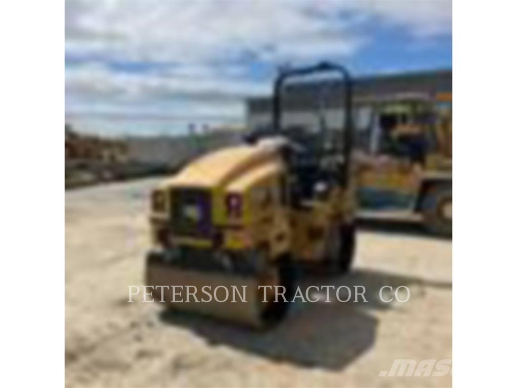 CAT CB2.7GC タンデムローラ