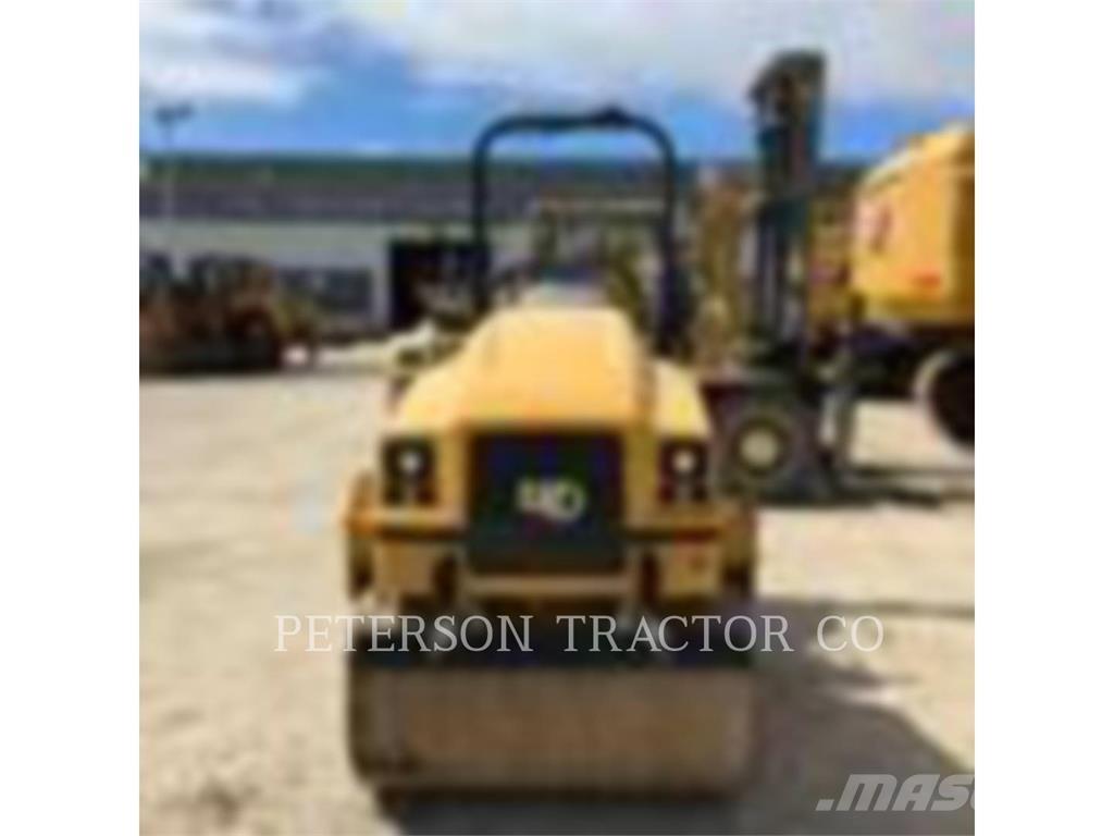 CAT CB2.7GC タンデムローラ