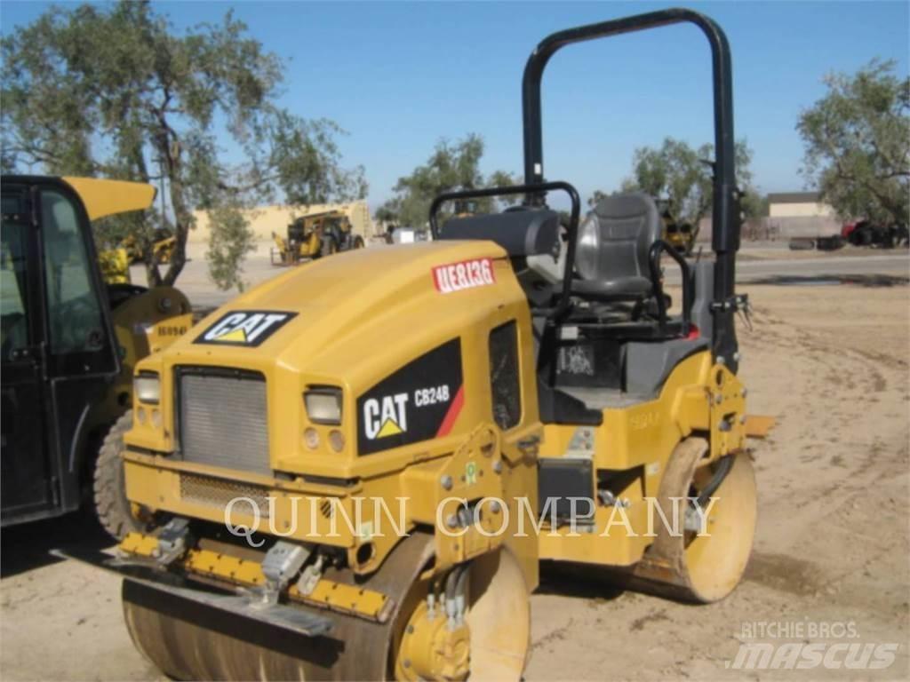 CAT CB24B タンデムローラ