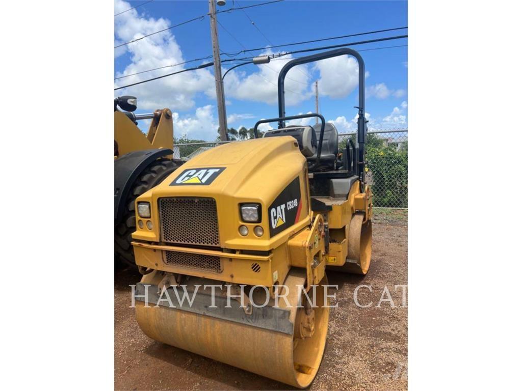 CAT CB24B ソイルコンパクター