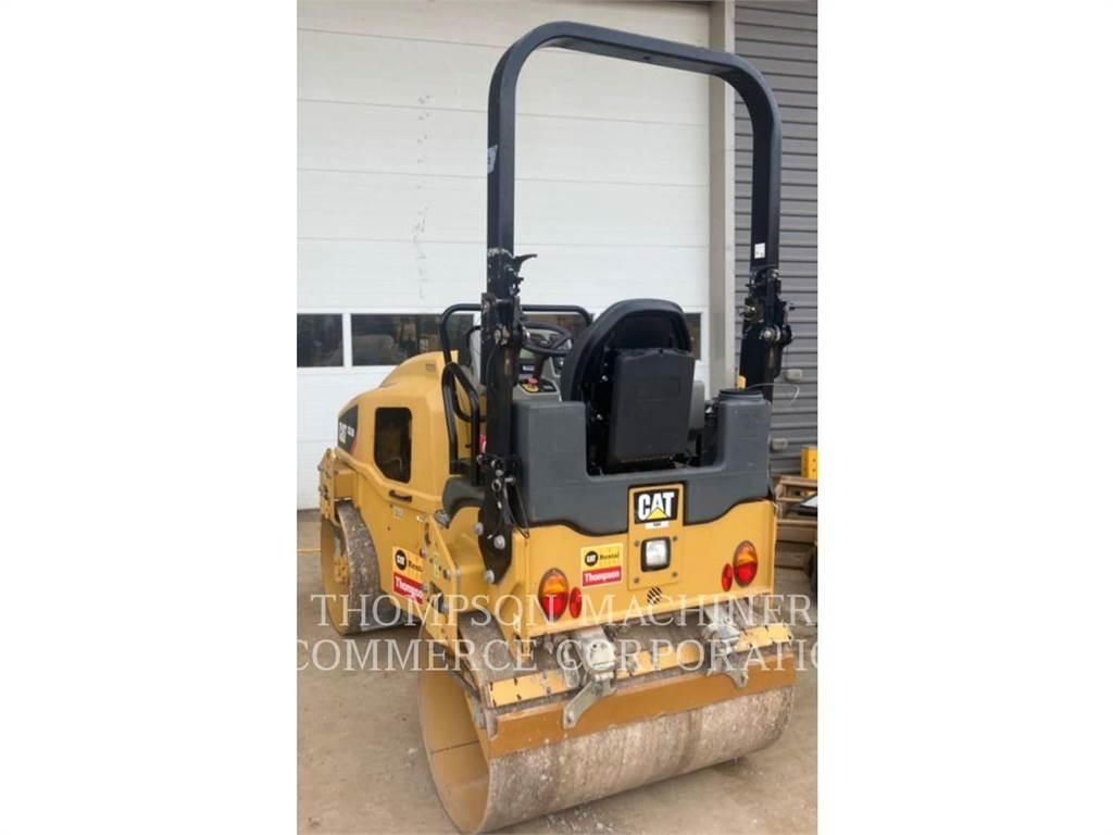 CAT CB24B ソイルコンパクター