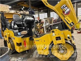 CAT CB4.0 タンデムローラ