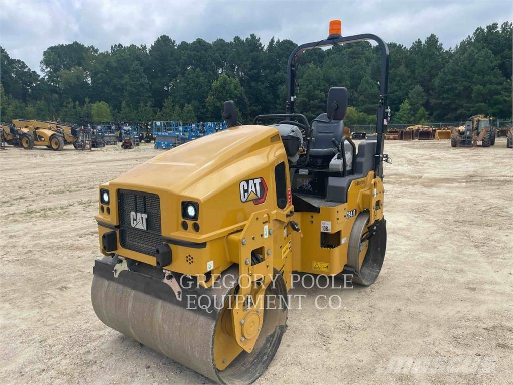CAT CB4.003 タンデムローラ
