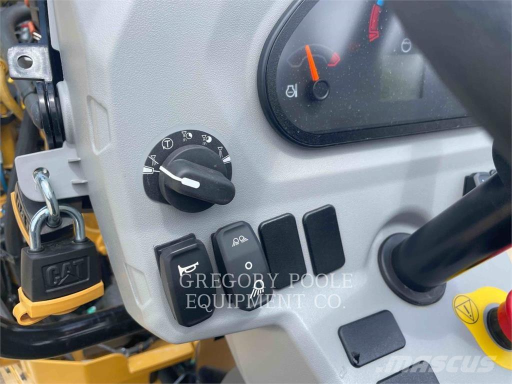 CAT CB4.003 タンデムローラ