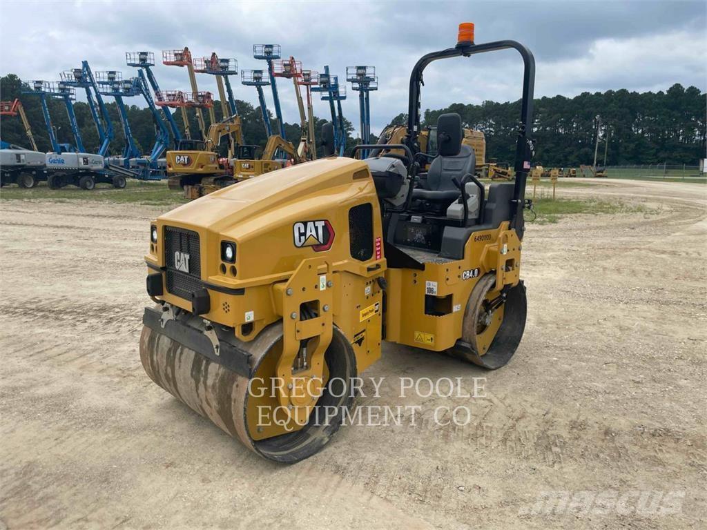 CAT CB4.003 タンデムローラ