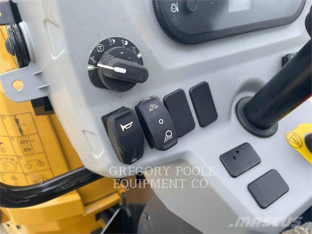 CAT CB4.003 タンデムローラ