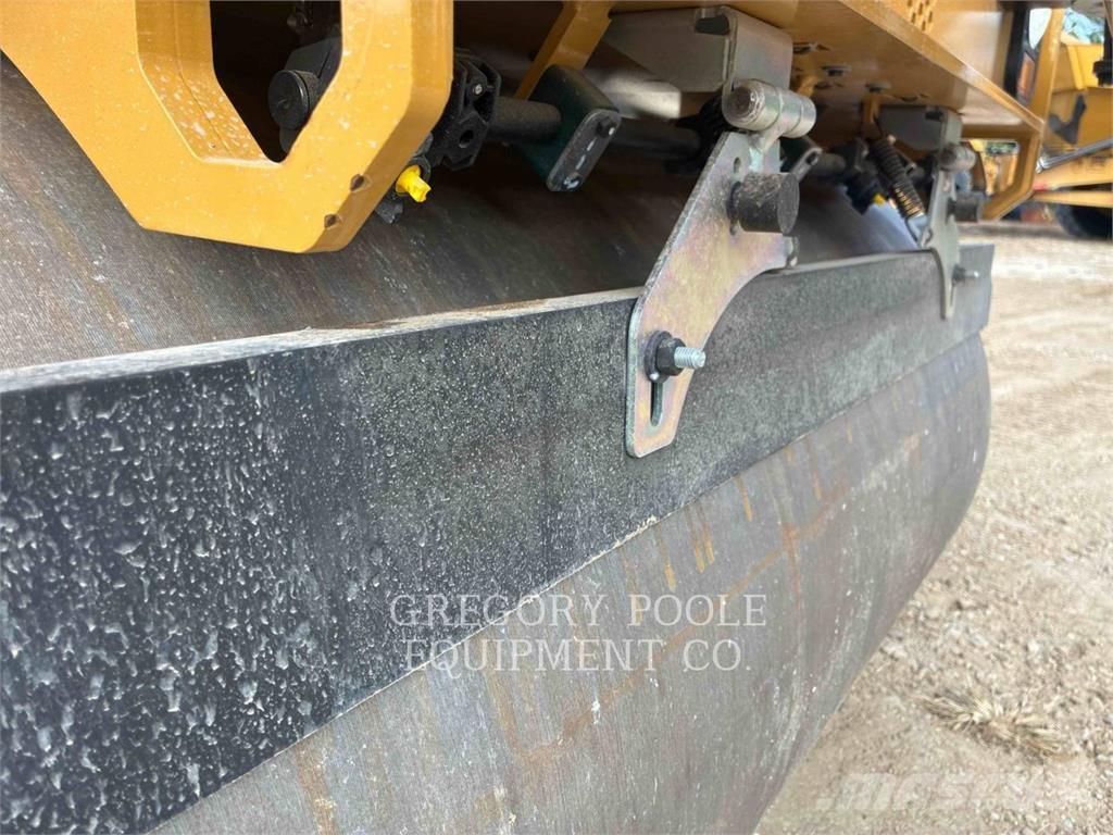 CAT CB4.003 タンデムローラ