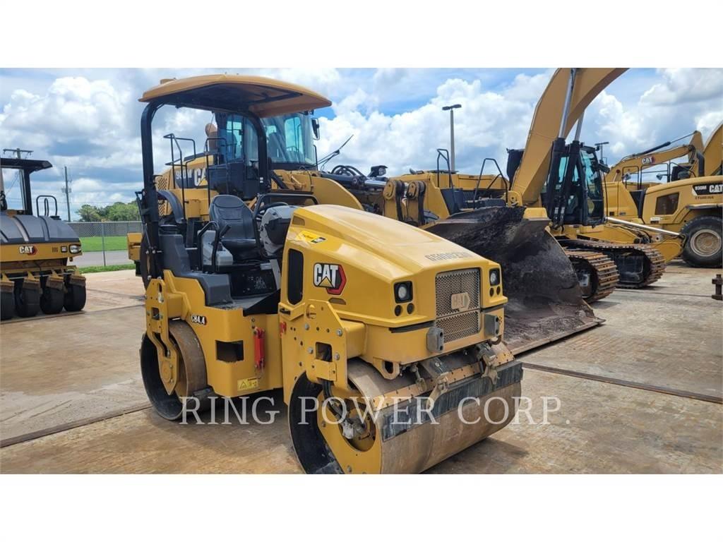 CAT CB4.4 タンデムローラ