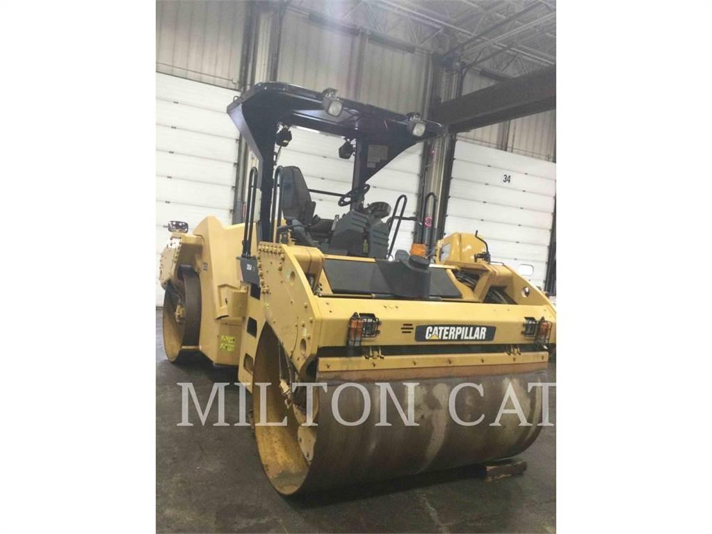 CAT CB54 XW ソイルコンパクター