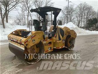 CAT CB54 XW タンデムローラ