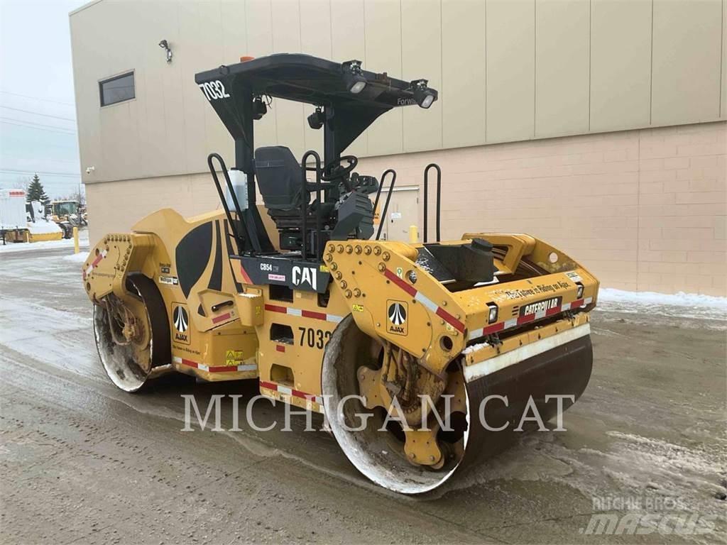 CAT CB54 XW タンデムローラ
