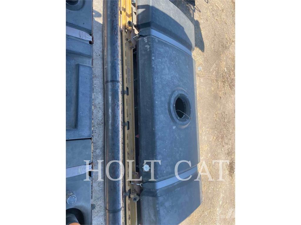 CAT CB634D タンデムローラ