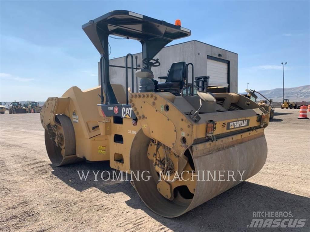 CAT CB64 ソイルコンパクター
