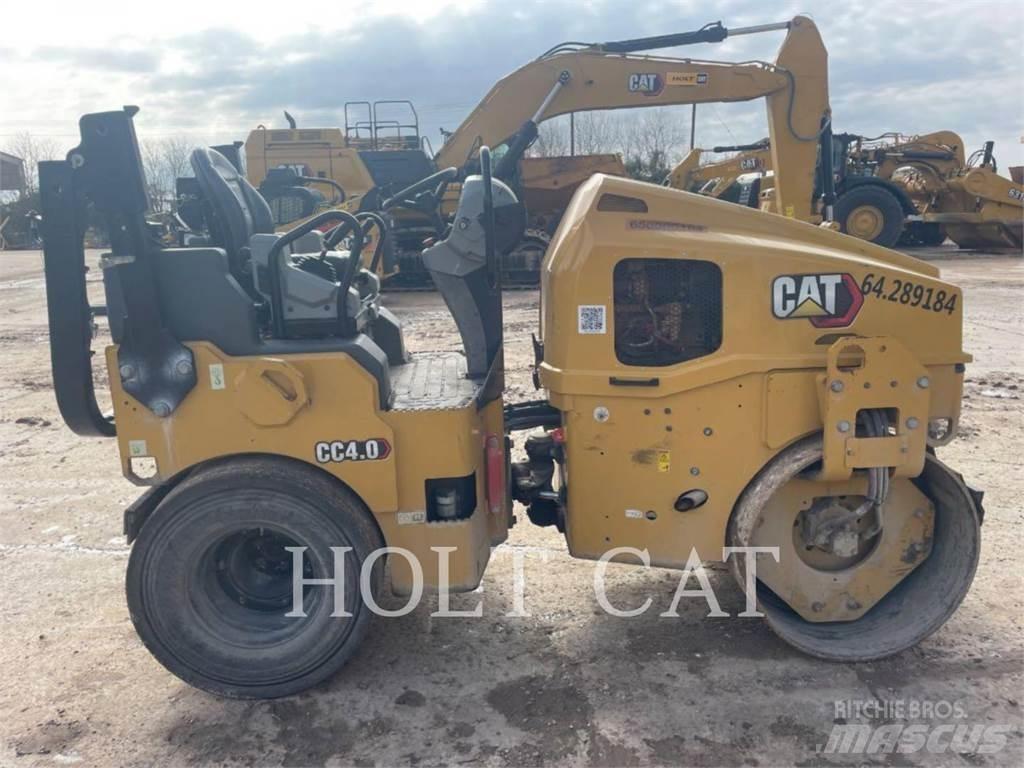 CAT CC4.0 タイヤ式ブルドーザ