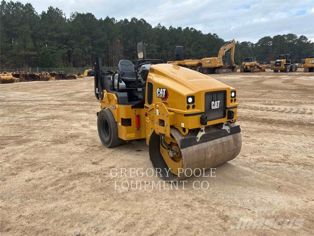 CAT CC4.003 コンバインドローラ