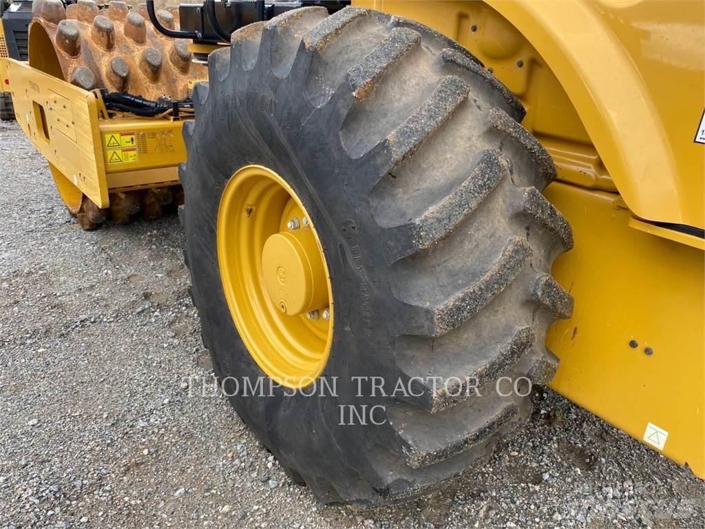 CAT CP 56 B 振動ローラ