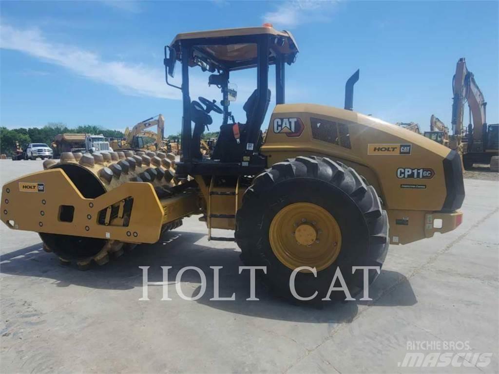 CAT CP11GC 振動ローラ